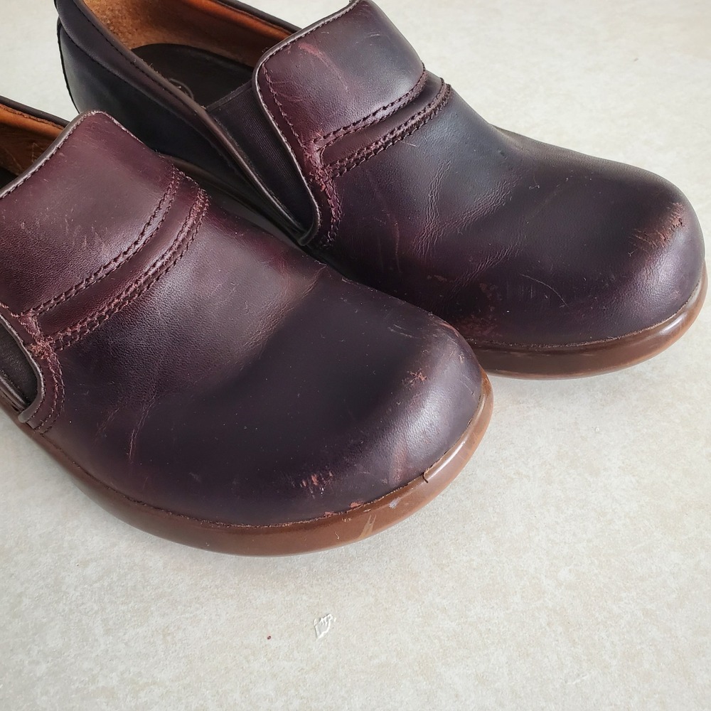 Ariat Sutter Brown Leather Slip On Wedge Shoes Comfort Antifatigue ATS Sole 8.5B - Picture 6 of 15